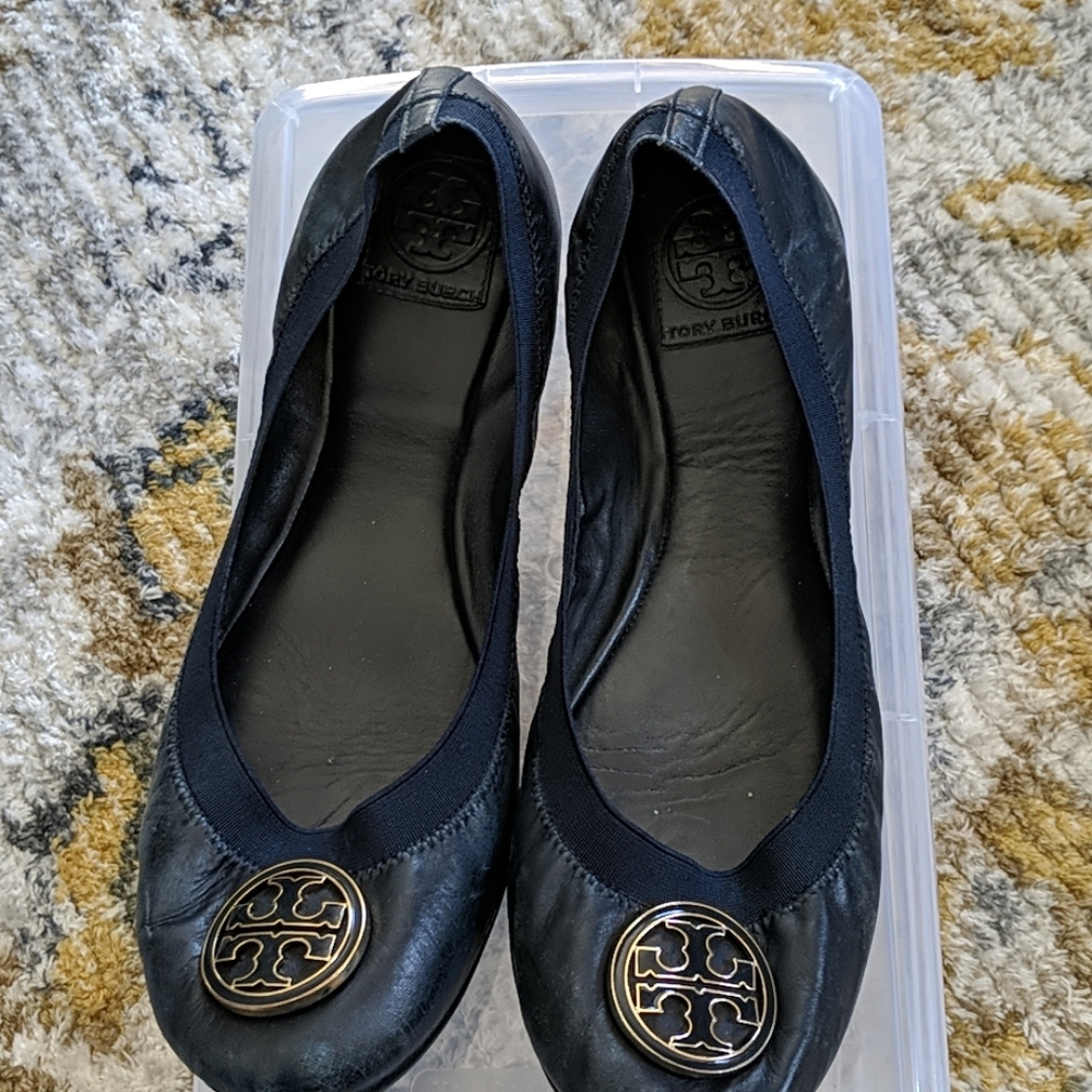 Ballet flats